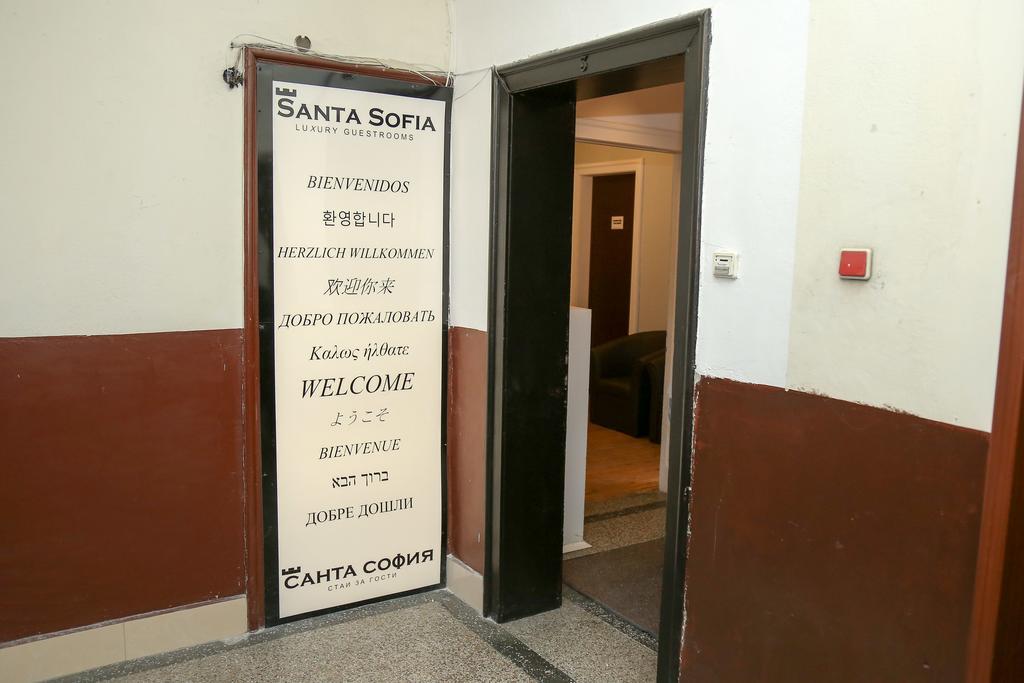 Santa 3*